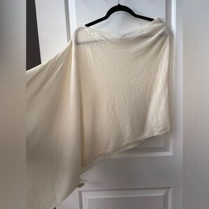 Tahari Cream Women's Poncho